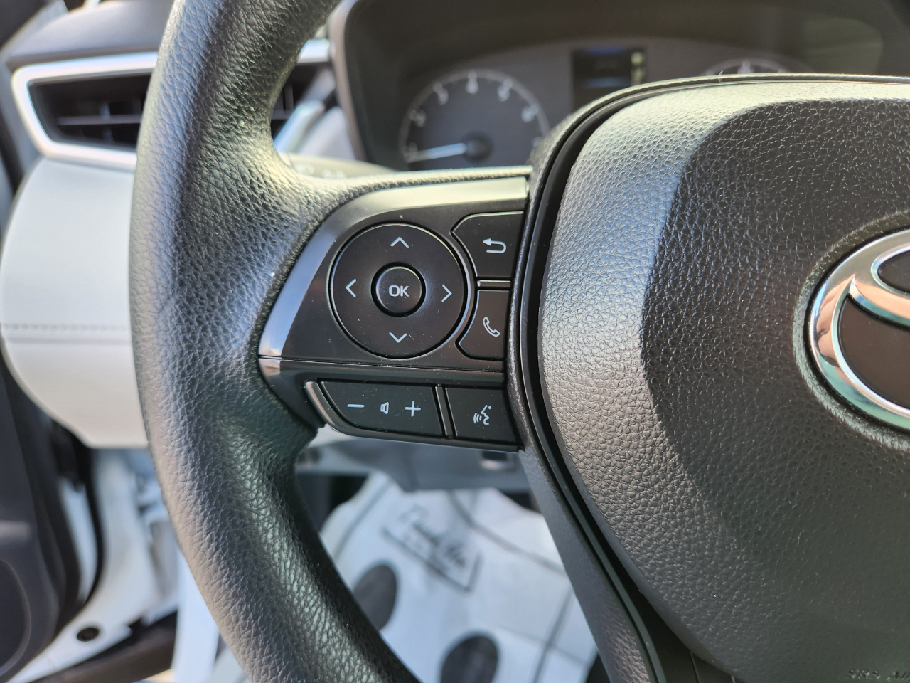 Toyota Corolla Cross L 4WD (Natl) 2023