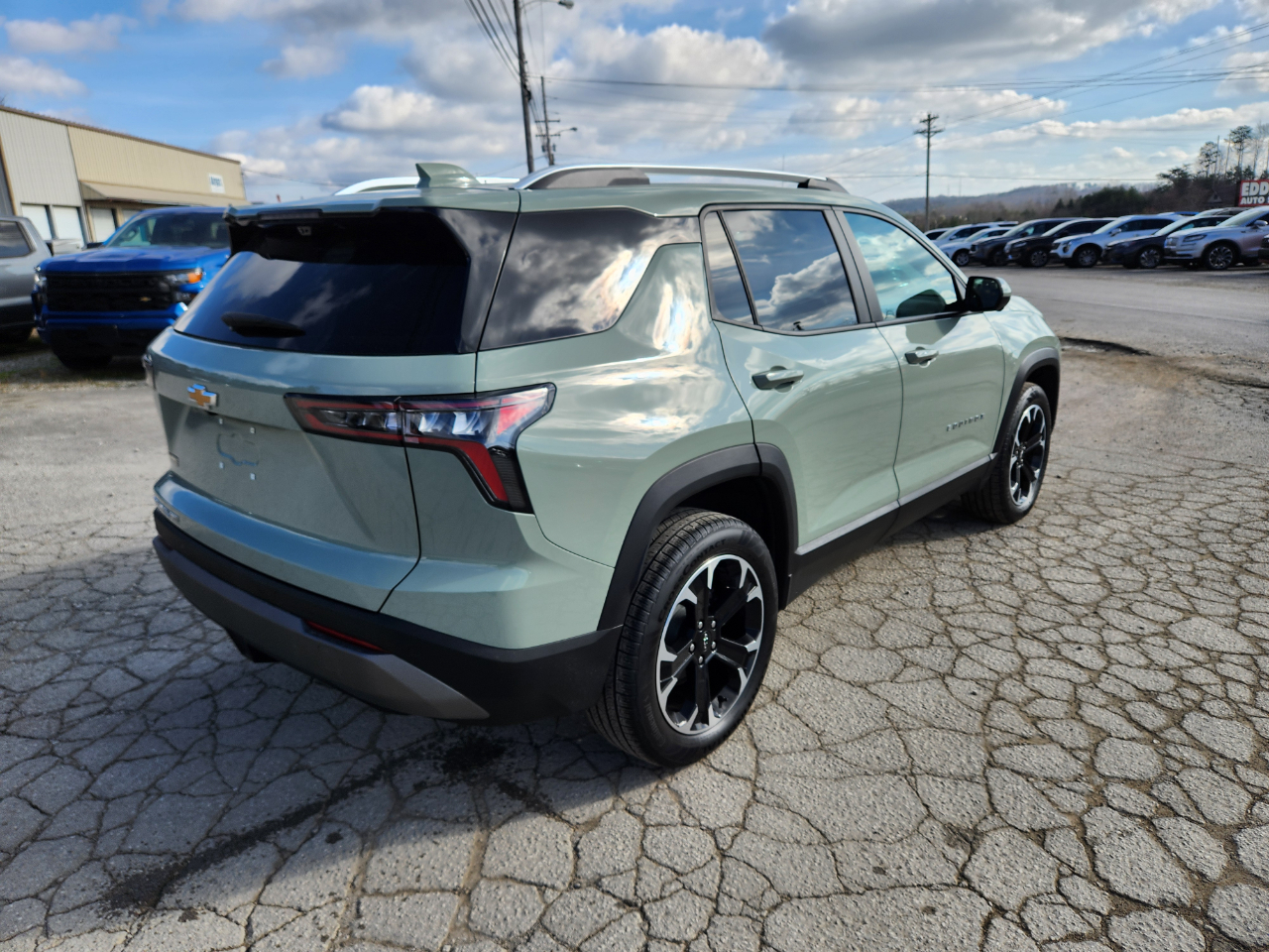 Chevrolet Equinox AWD 4dr LT w/2LT 2026