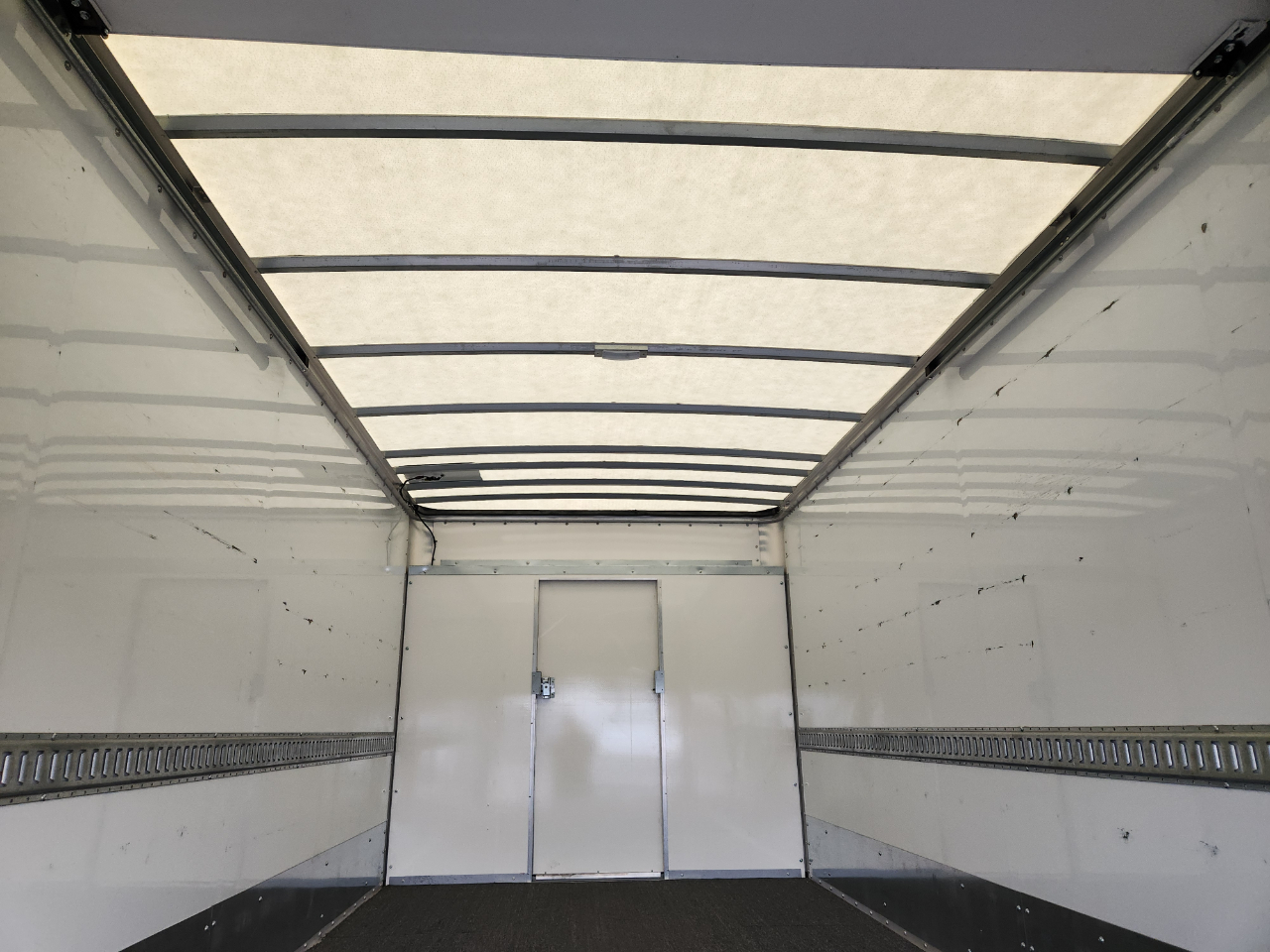 GMC Savana Commercial Cutaway 4500 Van 177" 2023