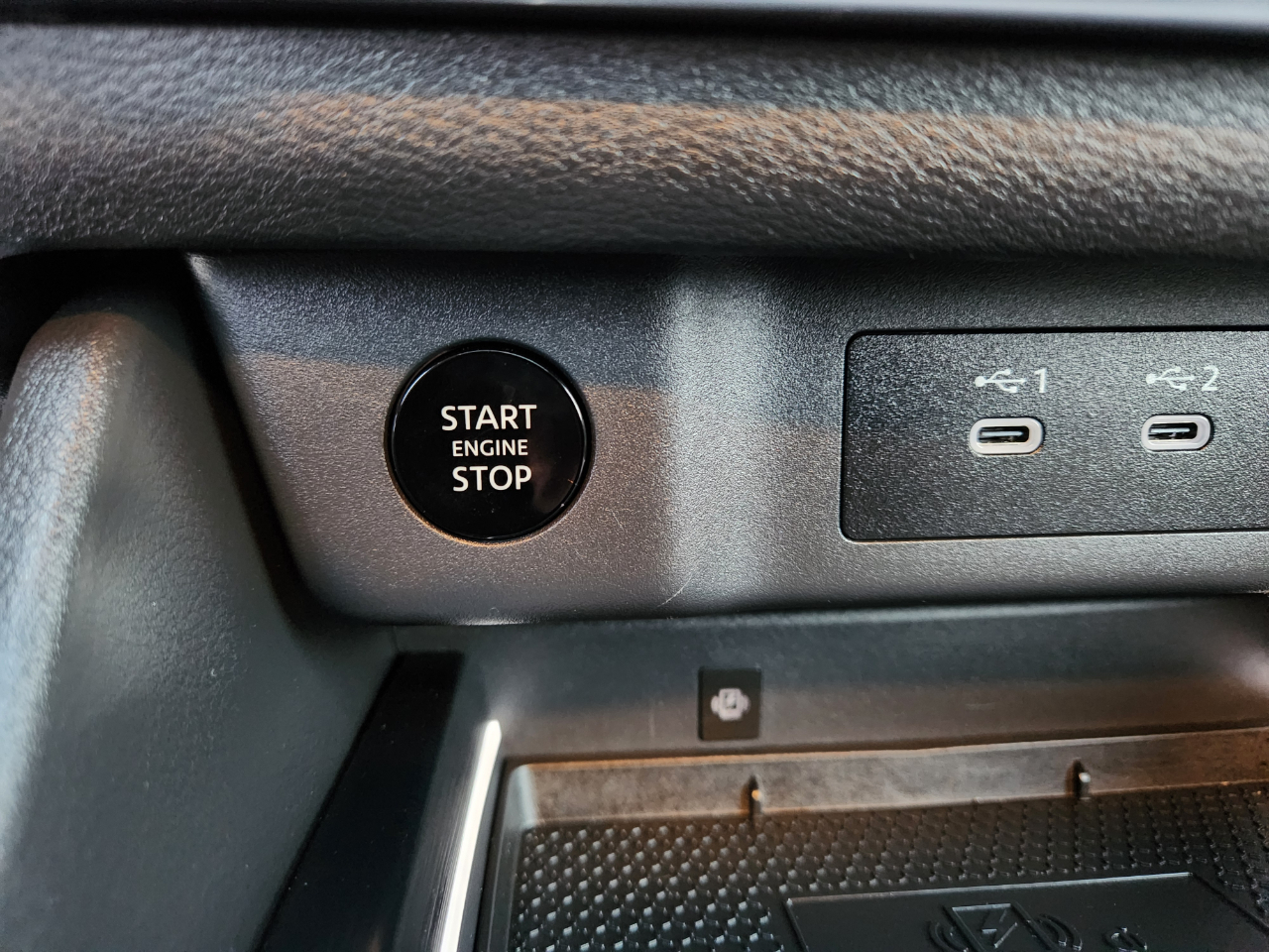 Nissan Rogue AWD SL 2025