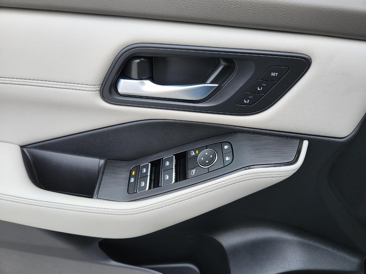 Nissan Rogue AWD SL 2025