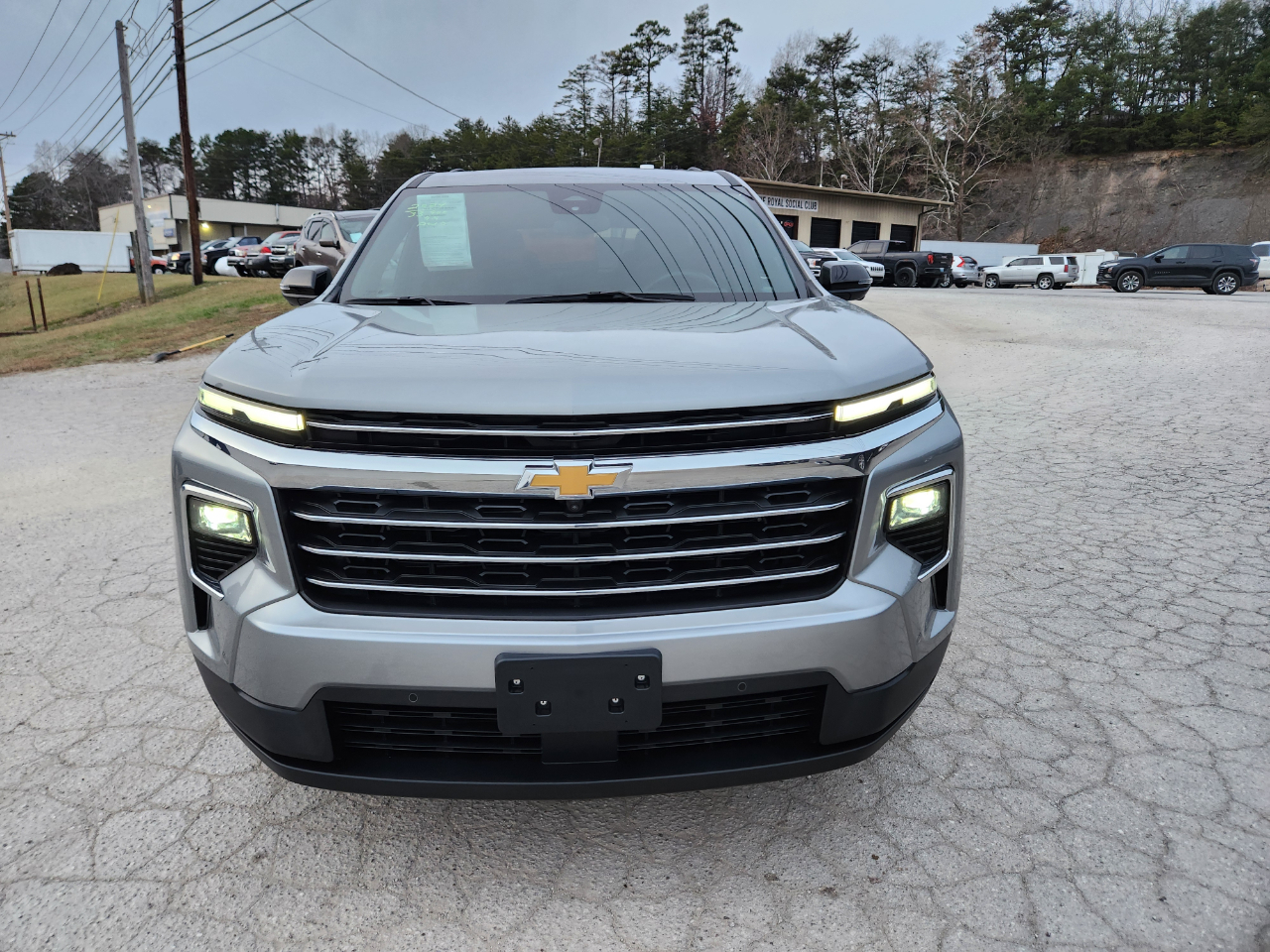 Chevrolet Traverse 4dr LT w/2LT 2024