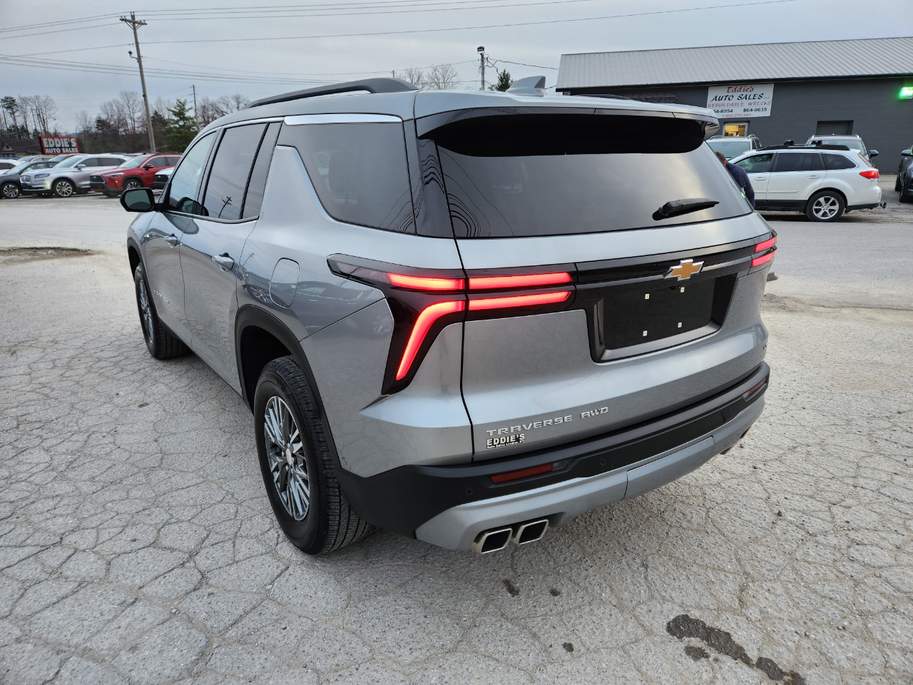Chevrolet Traverse 4dr LT w/2LT 2024