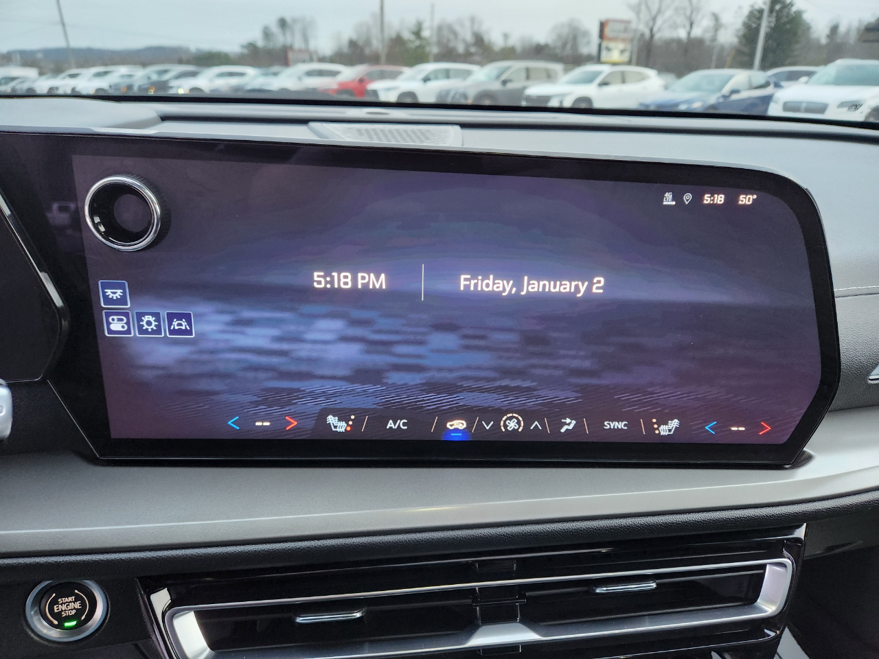 Chevrolet Traverse 4dr LT w/2LT 2024