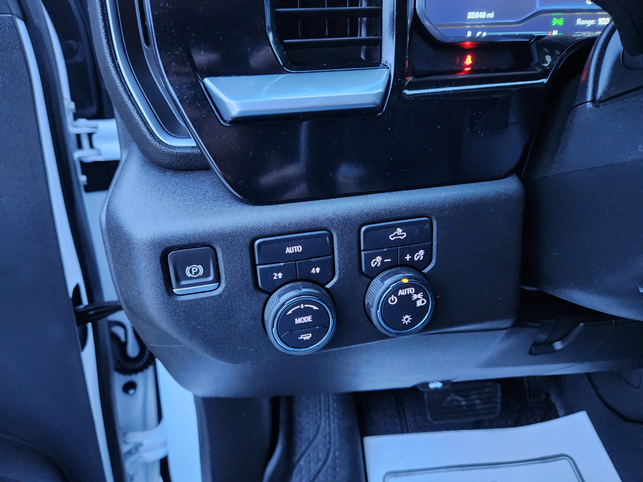 Chevrolet Silverado 1500 4WD Crew Cab 147" LT w/2FL 2023