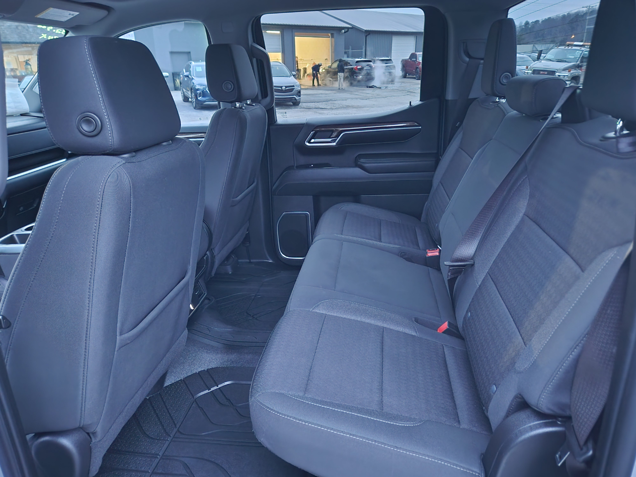 Chevrolet Silverado 1500 4WD Crew Cab 147" LT w/2FL 2023