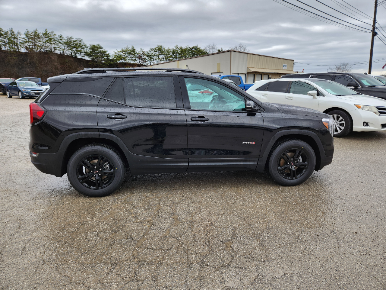 GMC Terrain AWD 4dr AT4 2023
