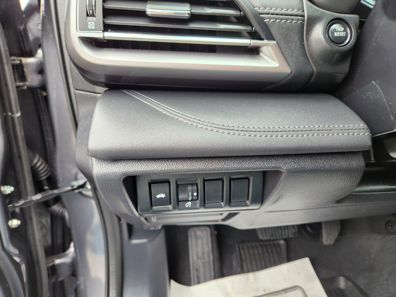 Subaru Legacy Limited AWD 2024