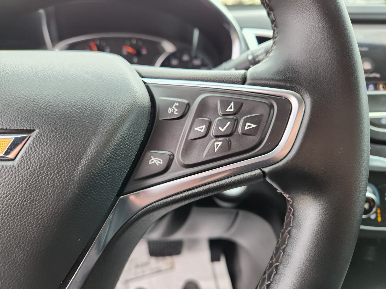 Chevrolet Equinox AWD 4dr LT 2024