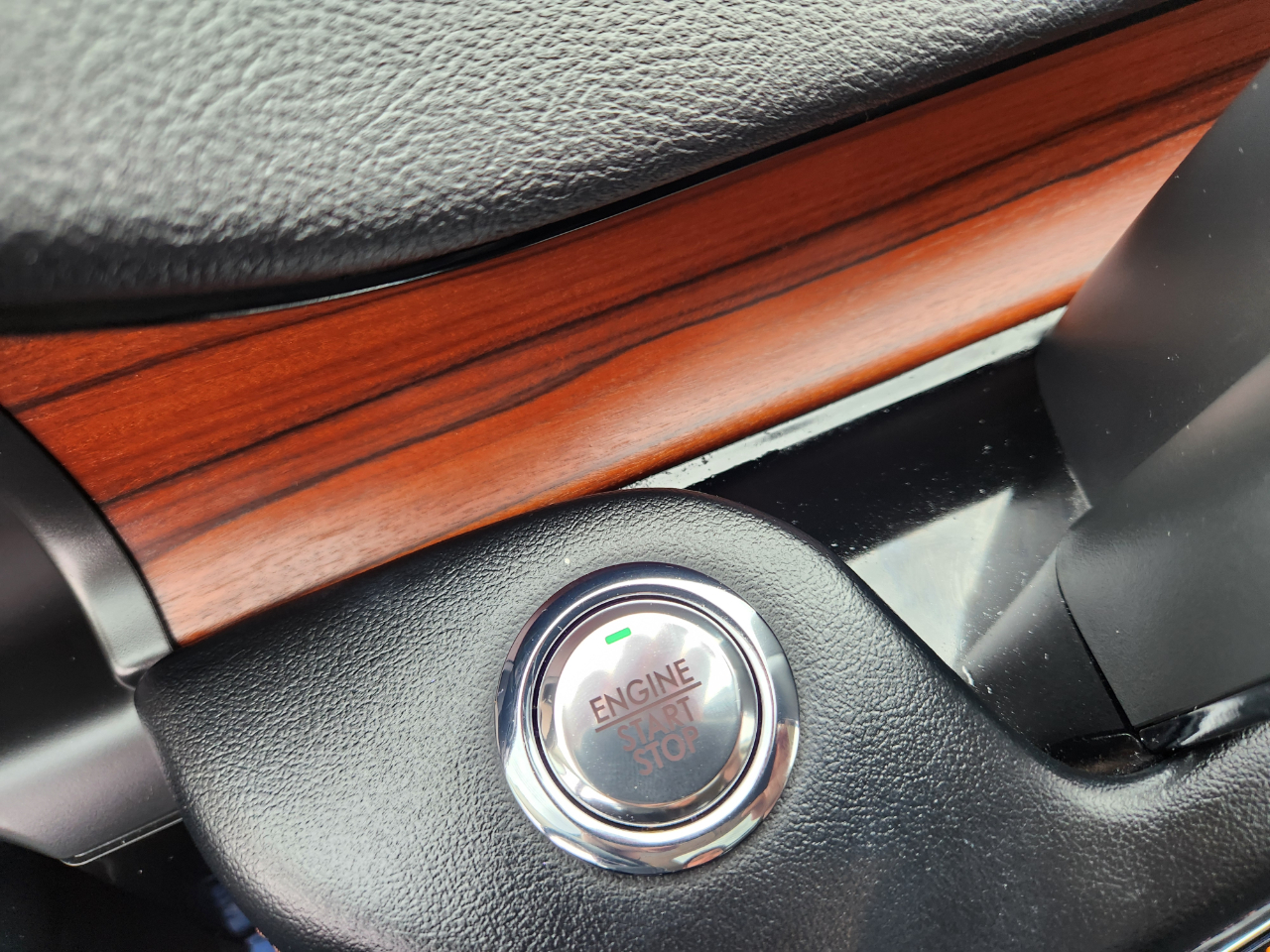 Lincoln Aviator Reserve AWD 2023