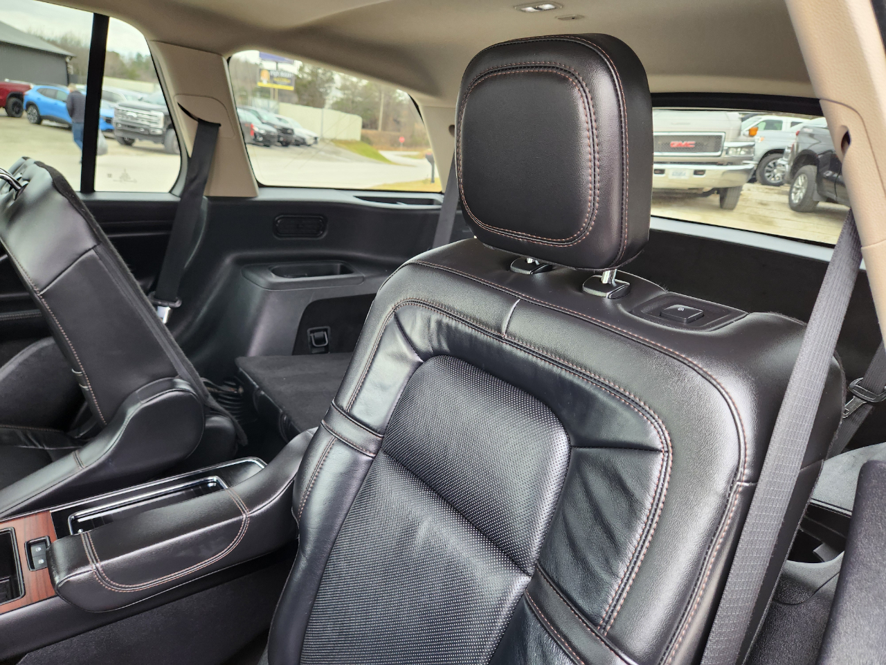 Lincoln Aviator Reserve AWD 2023