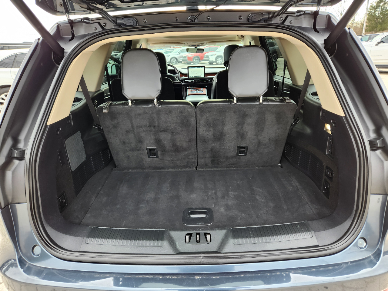 Lincoln Aviator Reserve AWD 2023