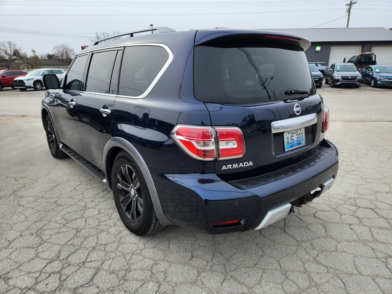 Nissan Armada 4x4 Platinum 2017