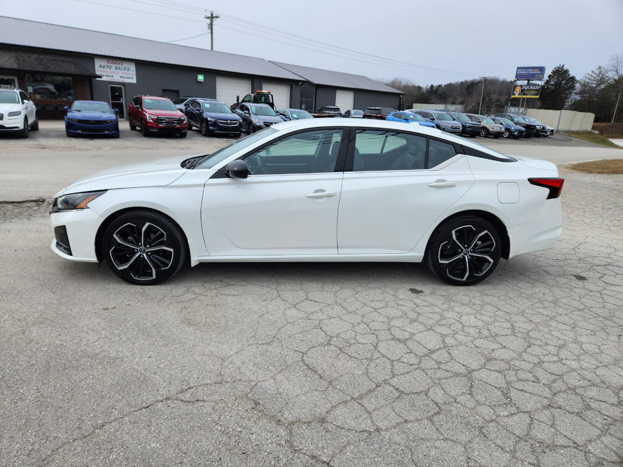 Nissan Altima 2.5 SR AWD Sedan 2024