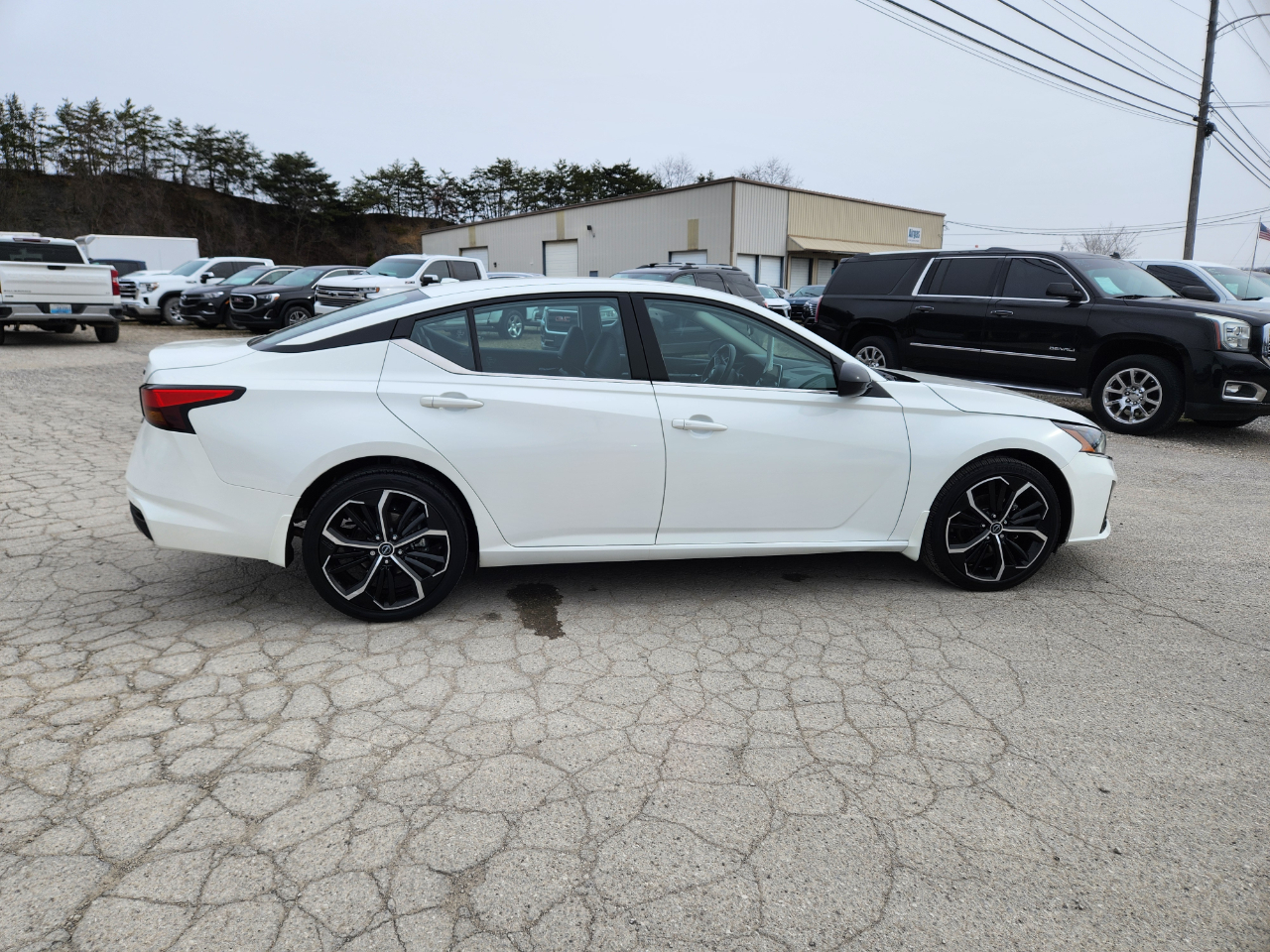 Nissan Altima 2.5 SR AWD Sedan 2024