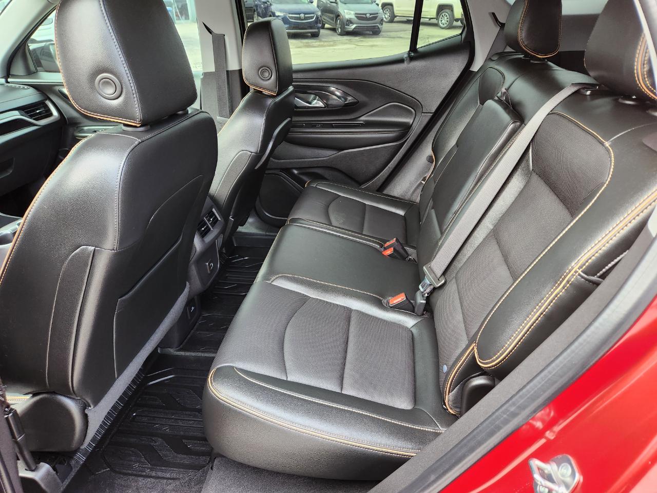 GMC Terrain AWD 4dr AT4 2024