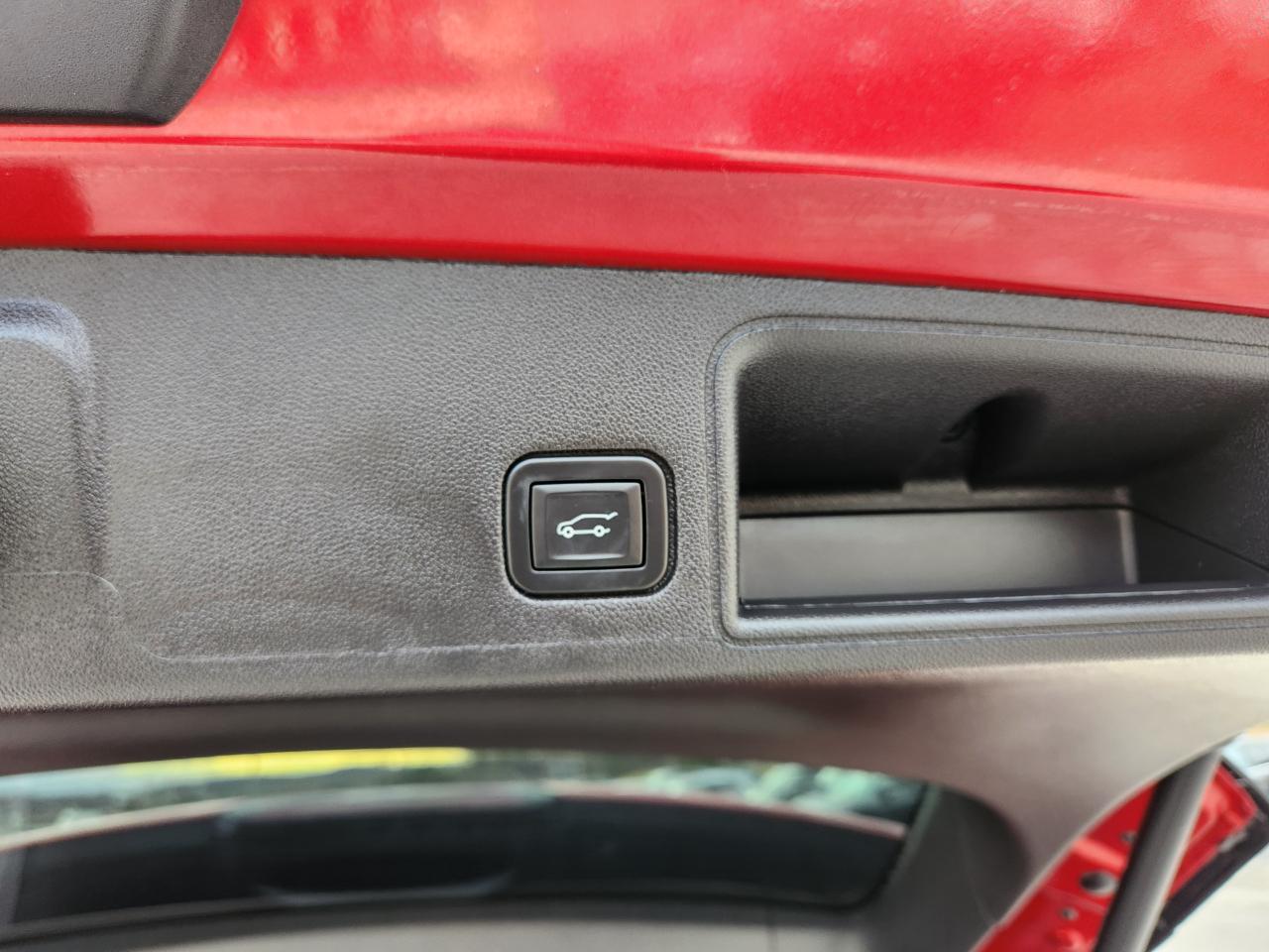 GMC Terrain AWD 4dr AT4 2024