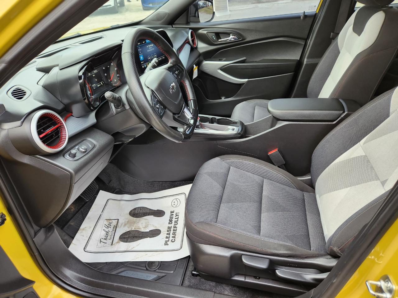 Chevrolet Trax FWD 4dr 1RS 2024