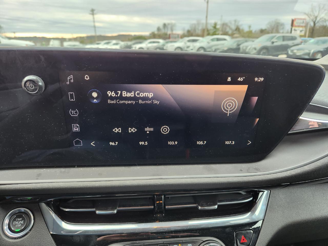 Buick Envista FWD 4dr Sport Touring 2025