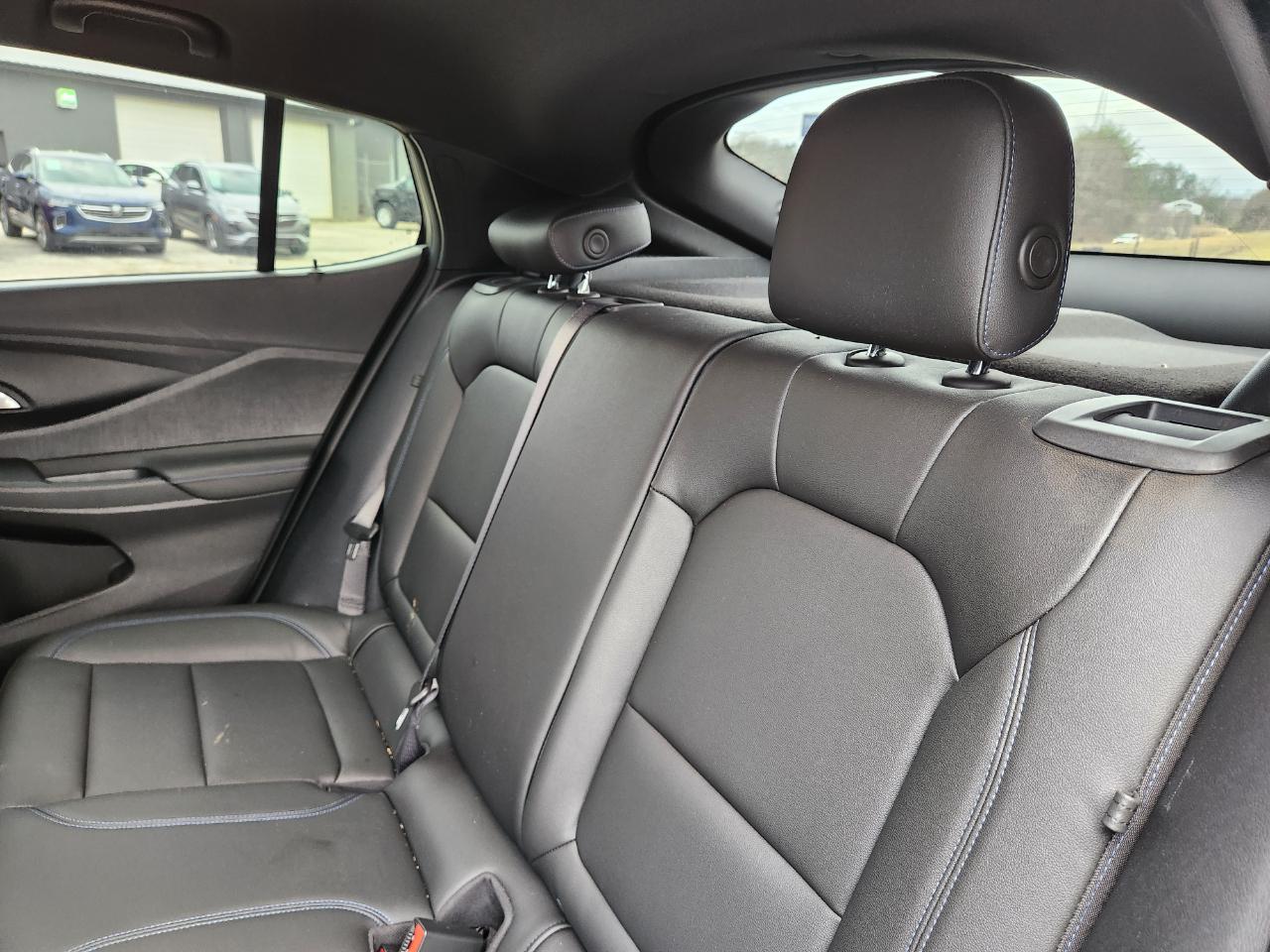 Buick Envista FWD 4dr Sport Touring 2025