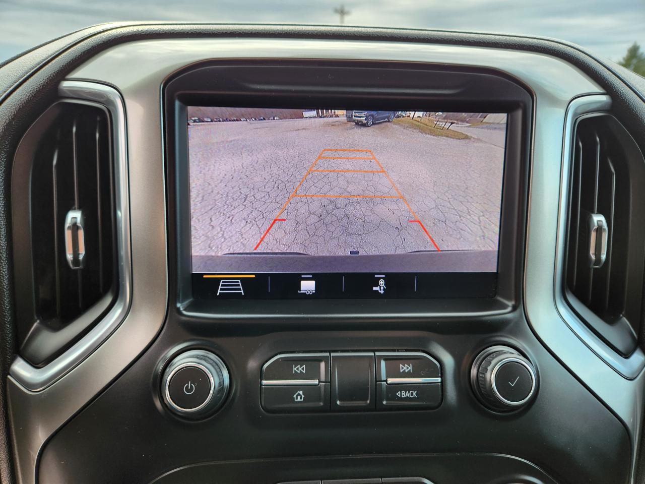 Chevrolet Silverado 1500 4WD Double Cab 147" LT 2019