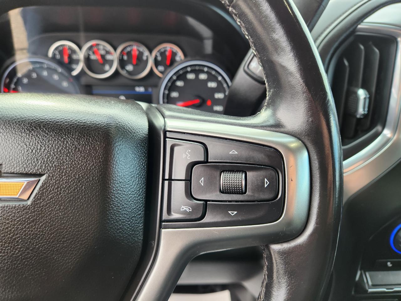 Chevrolet Silverado 1500 4WD Double Cab 147" LT 2019