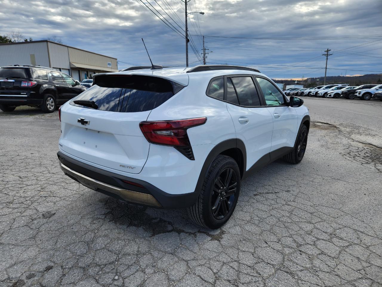 Chevrolet Trax FWD 4dr ACTIV 2025