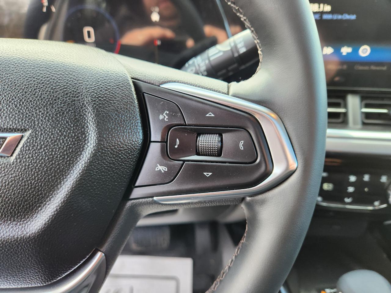 Chevrolet Trax FWD 4dr ACTIV 2025