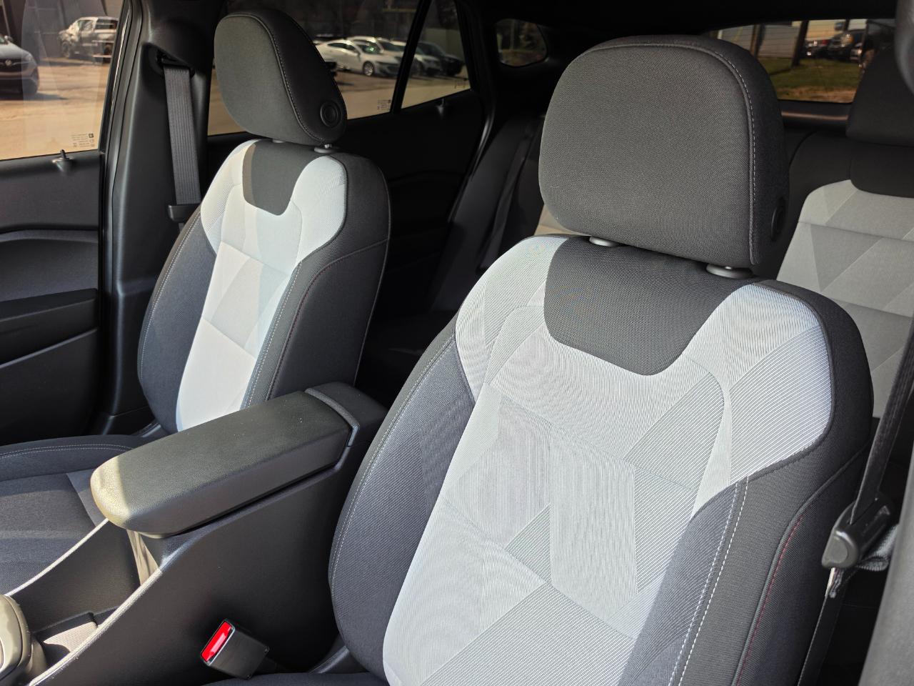 Chevrolet Trax FWD 4dr 1RS 2025