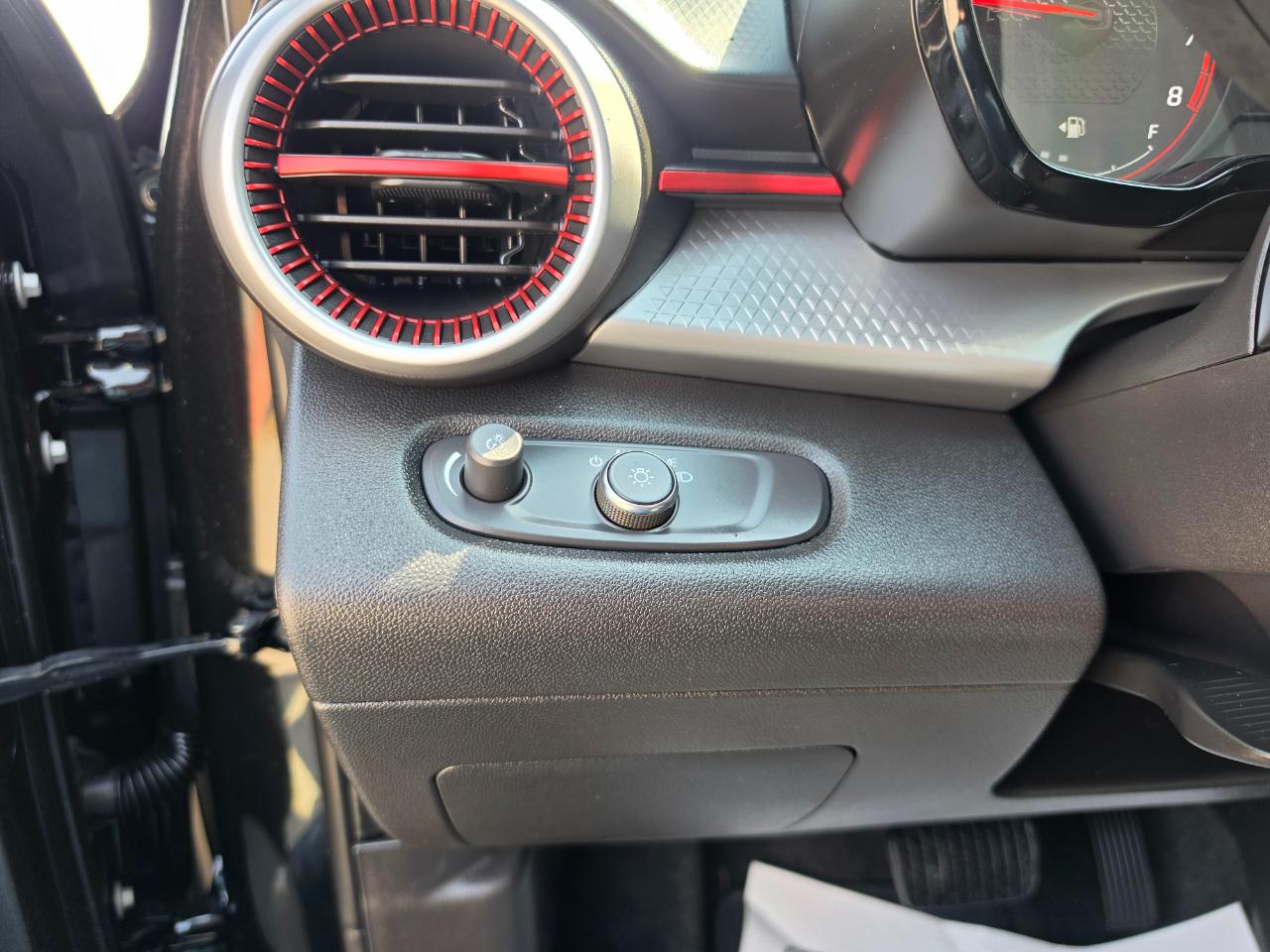 Chevrolet Trax FWD 4dr 1RS 2025