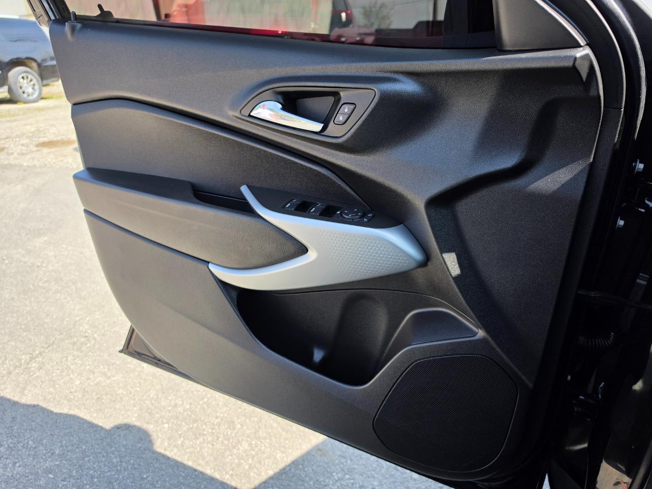 Chevrolet Trax FWD 4dr 1RS 2025