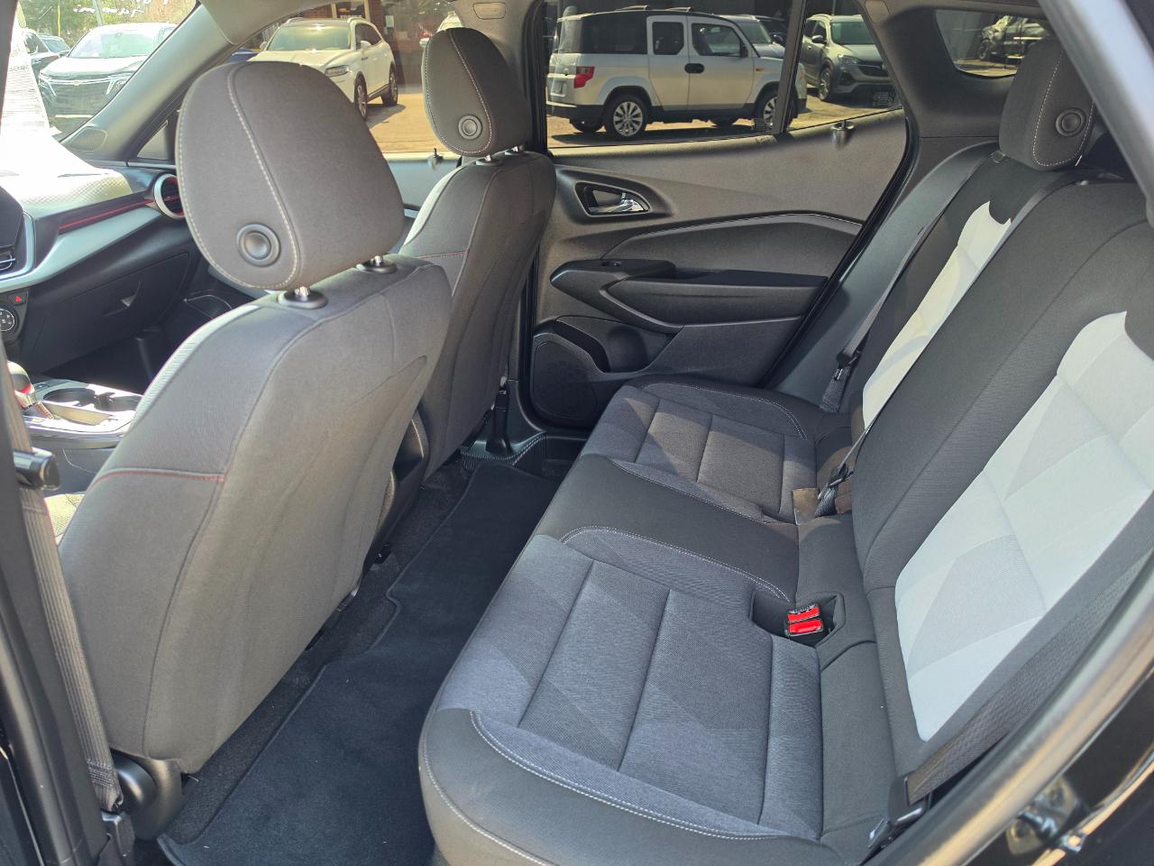 Chevrolet Trax FWD 4dr 1RS 2025