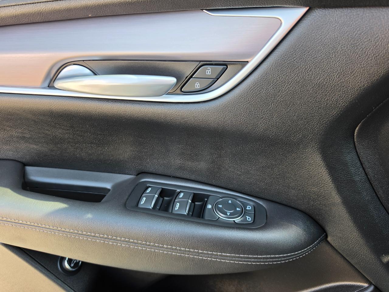 Cadillac XT5 FWD 4dr Luxury 2024