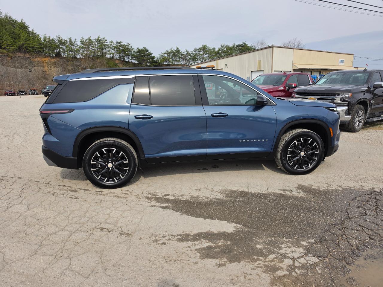 Chevrolet Traverse AWD 4dr LT w/2LT 2025