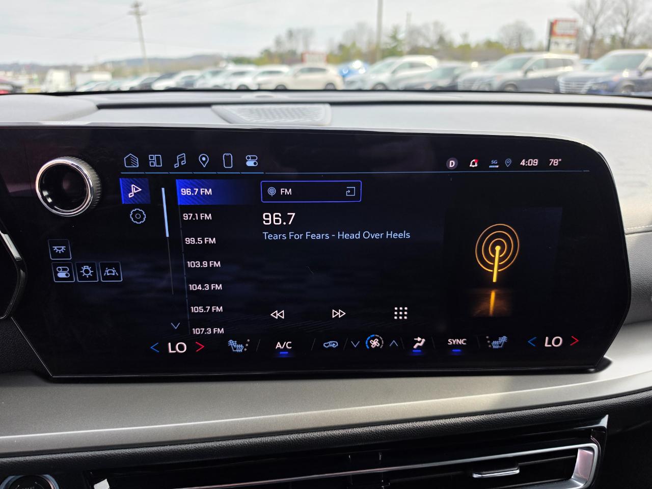 Chevrolet Traverse AWD 4dr LT w/2LT 2025