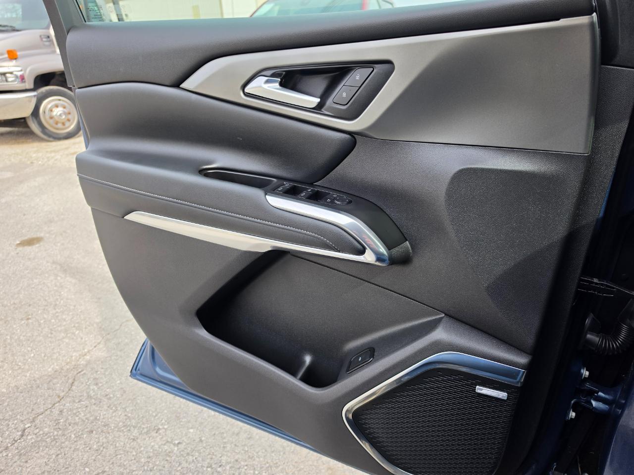 Chevrolet Traverse AWD 4dr LT w/2LT 2025