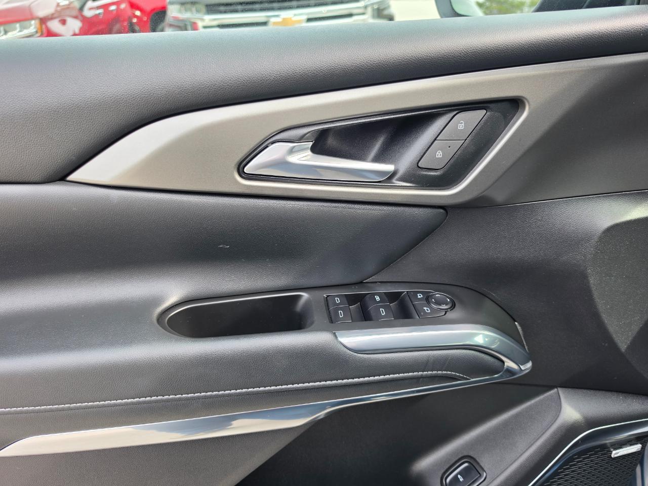 Chevrolet Traverse AWD 4dr LT w/2LT 2025