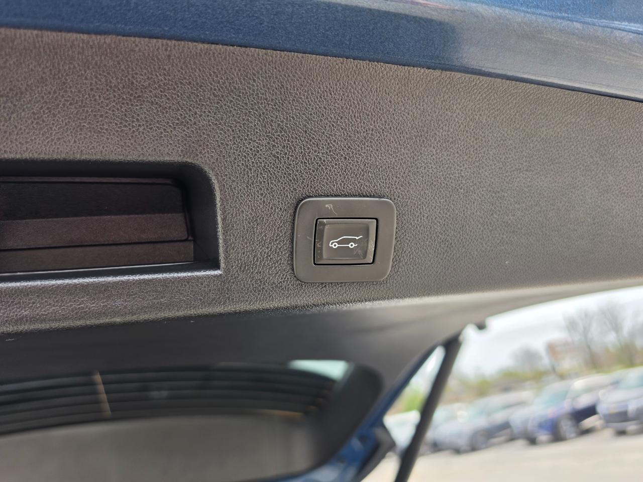 Chevrolet Traverse AWD 4dr LT w/2LT 2025