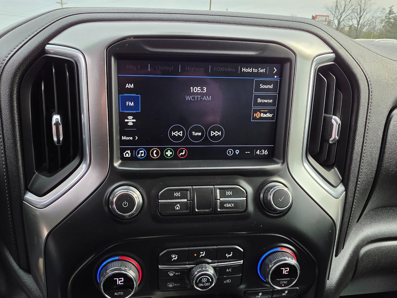 Chevrolet Silverado 1500 4WD Crew Cab 147" LT Trail Boss 2021