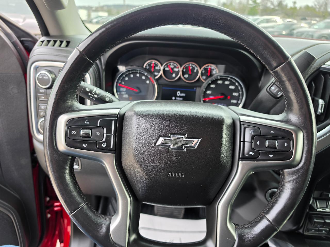 Chevrolet Silverado 1500 4WD Crew Cab 147" LT Trail Boss 2021