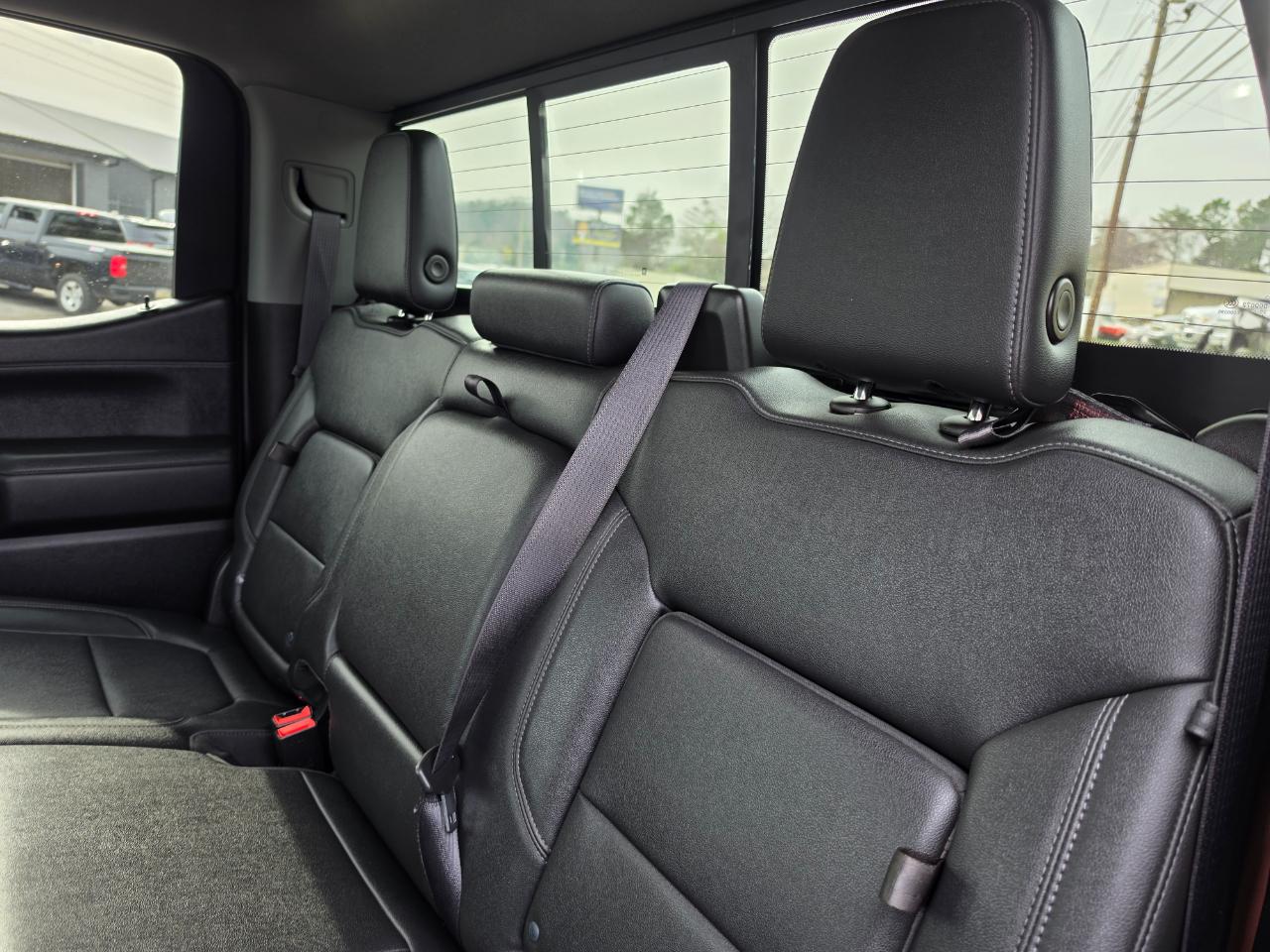 Chevrolet Silverado 1500 4WD Crew Cab 147" LT Trail Boss 2021