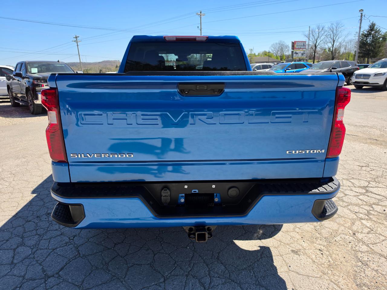 Chevrolet Silverado 1500 4WD Crew Cab 157" Custom 2022