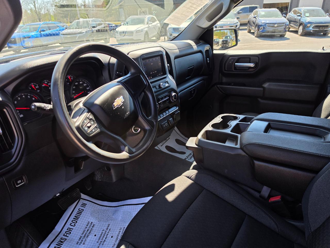 Chevrolet Silverado 1500 4WD Crew Cab 157" Custom 2022