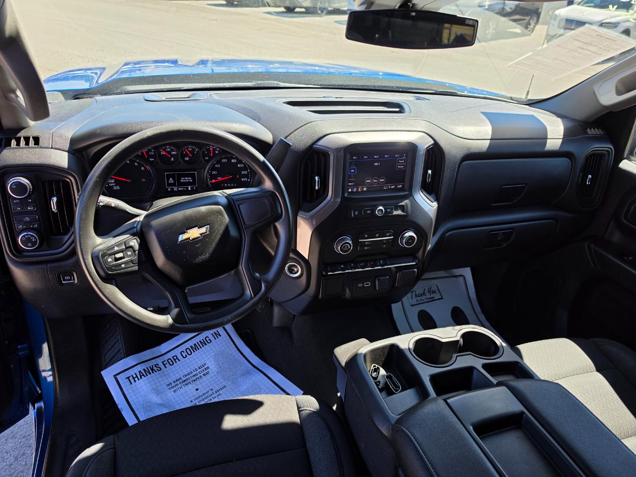 Chevrolet Silverado 1500 4WD Crew Cab 157" Custom 2022