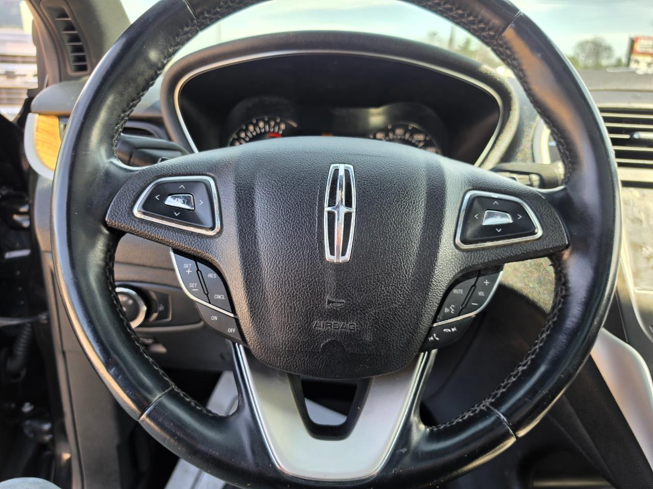 Lincoln MKC AWD 4dr 2015