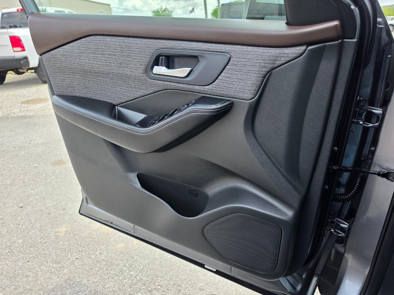 Nissan Rogue AWD SV 2023