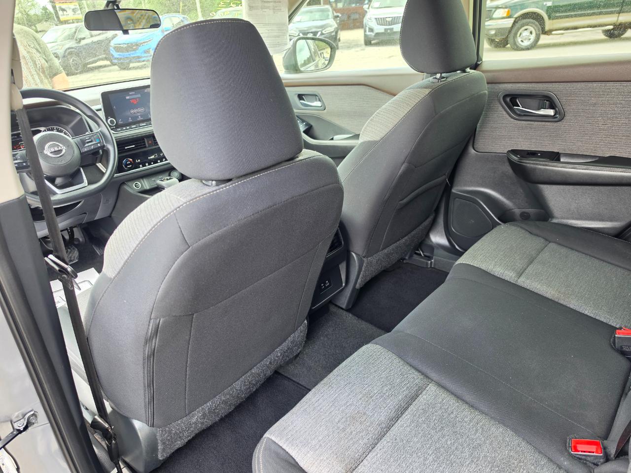 Nissan Rogue AWD SV 2023