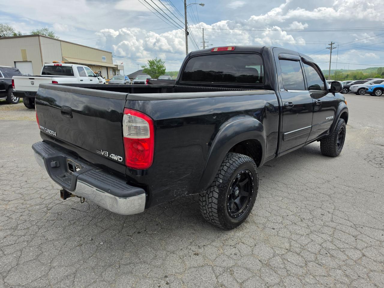 Toyota Tundra DoubleCab V8 SR5 4WD (Natl) 2005