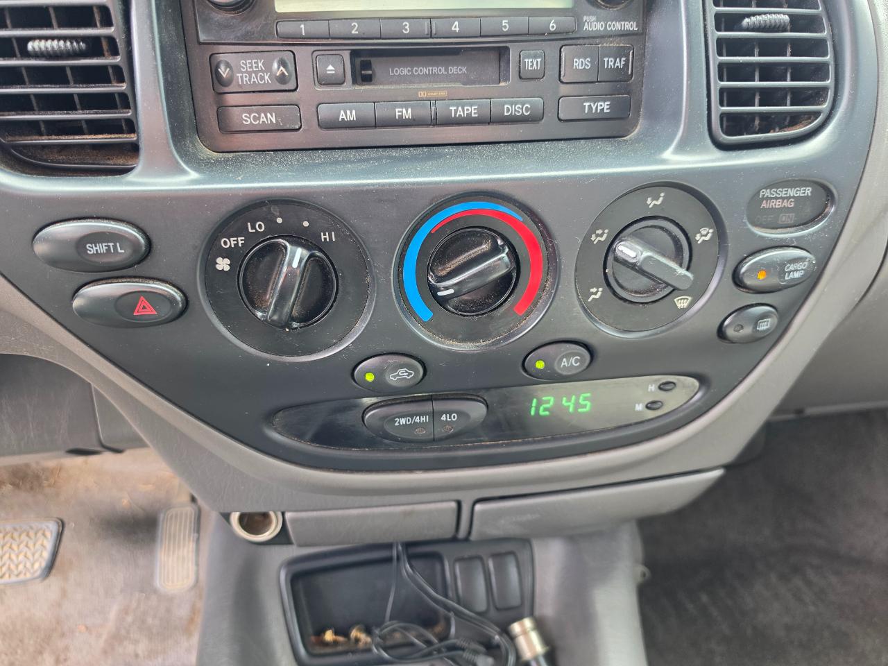 Toyota Tundra DoubleCab V8 SR5 4WD (Natl) 2005