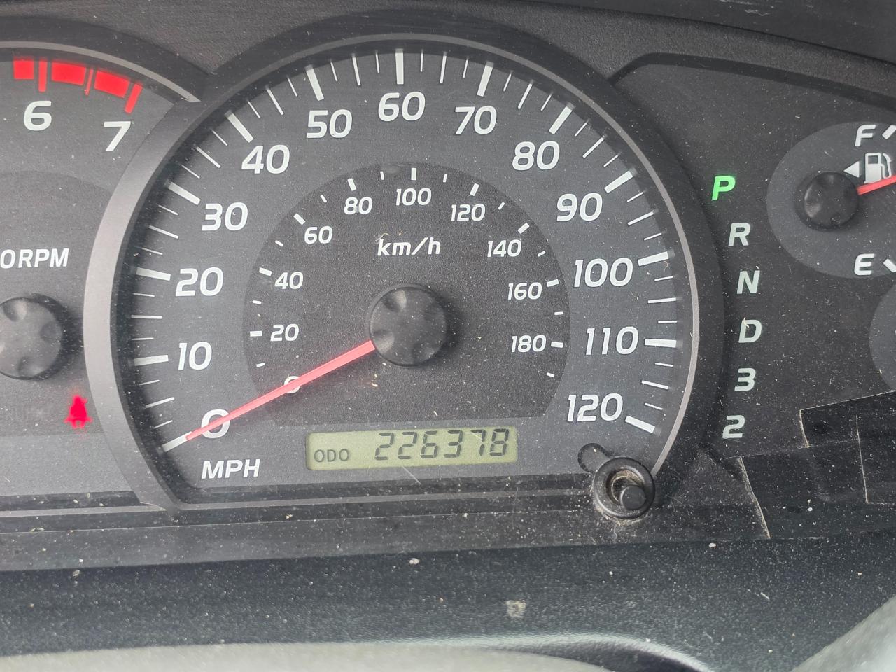 Toyota Tundra DoubleCab V8 SR5 4WD (Natl) 2005